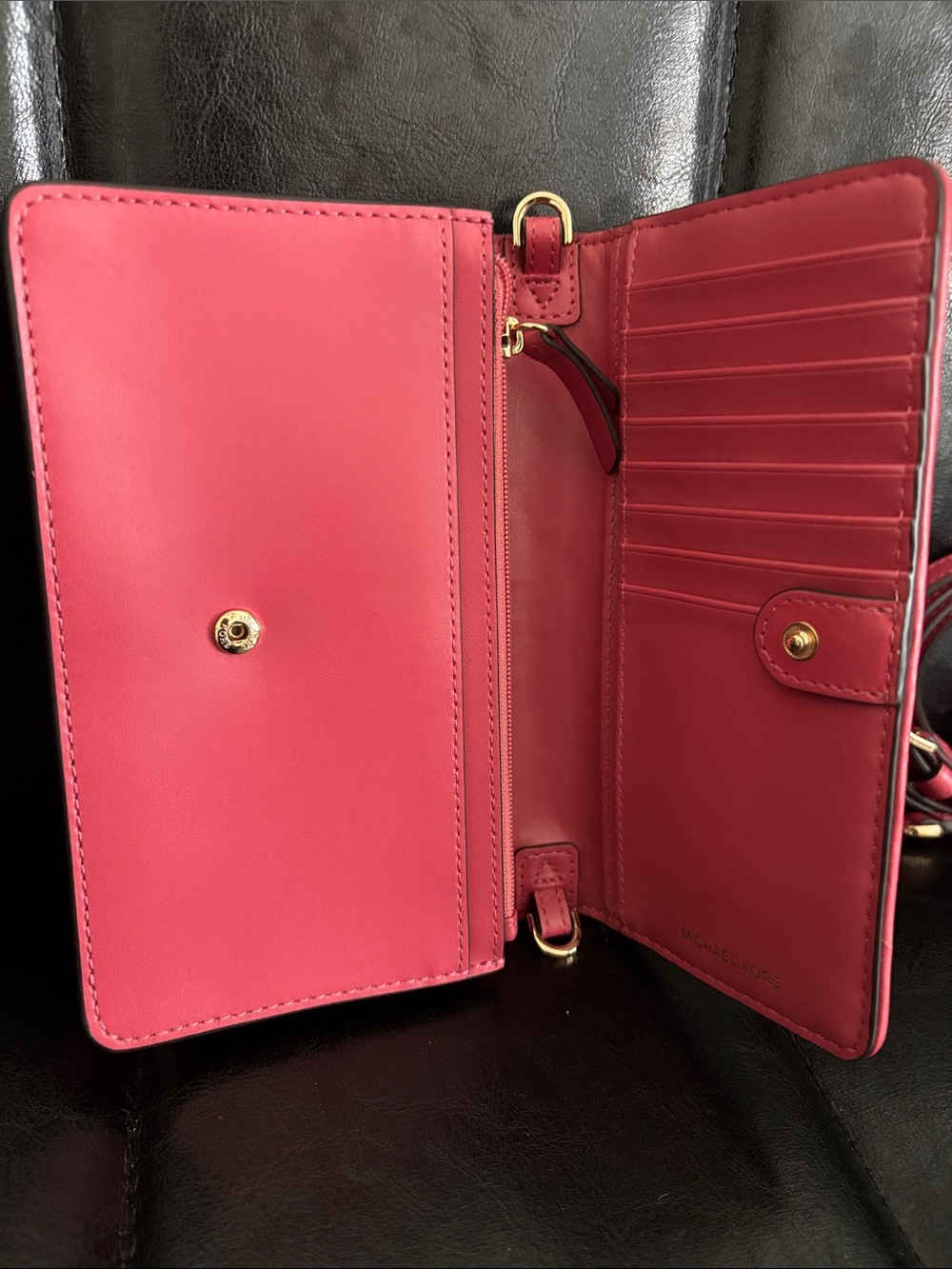 Michael Kors Pink Convertible Crossbody Wallet - Picture 4 of 8